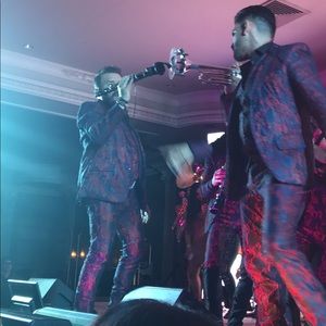 Meet your Posher, Neri